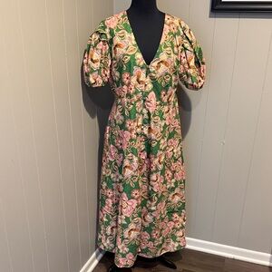 B35 Misa Los Angeles Women’s Large Floral Maxi Dress in Green and Pink
